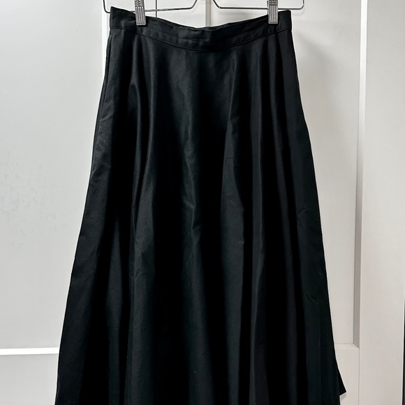 Vivian of Holloway Full Circle Skirt - Picture 1 of 4